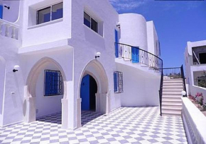 3 bedrooms house at Djerba Midoun 800 m away from the beach with terrace and wifi